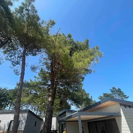 Dağ evi Dans Parc Residentiel De Loisirs, Piscine, 150m De La Jullouville-les-Pins