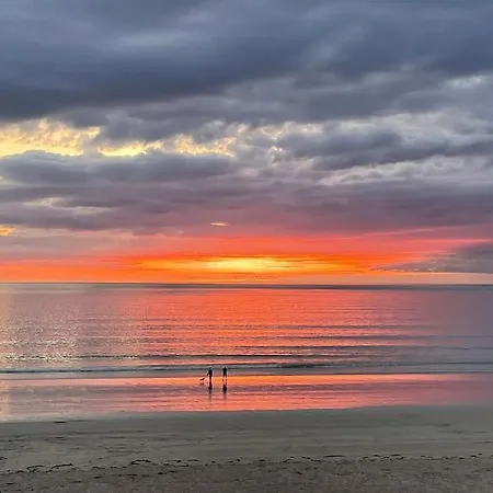 Dans Parc Residentiel De Loisirs, Piscine, 150m De La *