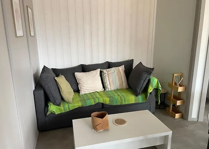 Dans Parc Résidentiel De Loisirs, Piscine, 150m De La * Jullouville-les-Pins